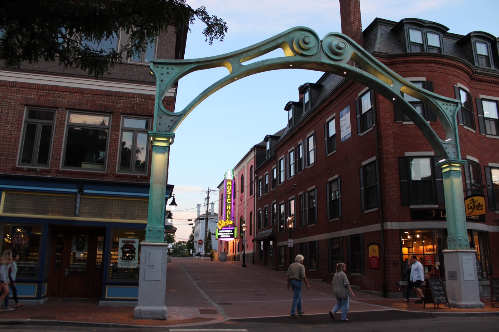 A Hidden Theater in the Portsmouth Downtown Historic District