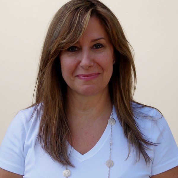 Dianne E., Finance Manager of RMON Networks
